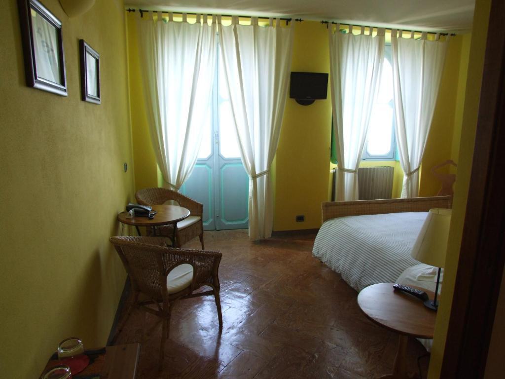Locanda Chi Ghinn Verbania Habitación foto